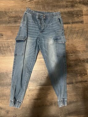 Madden Girl Washed Blue Relaxed Cargo Jeans
